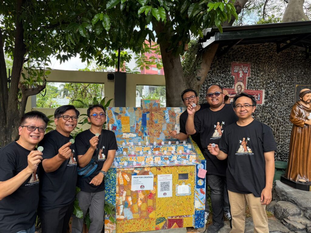 Koin Doa Untuk Menyalakan Lilin Elektrik